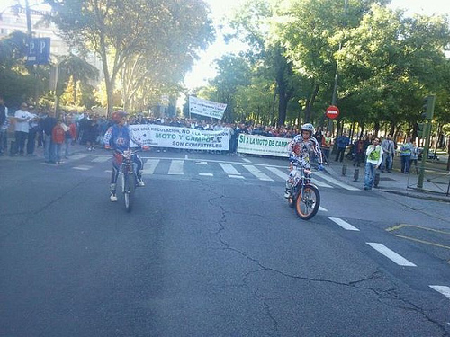Manifestación Plataforma Sí al DEPORTE,  Sí al MOTOCICLISMO 2011 madrid