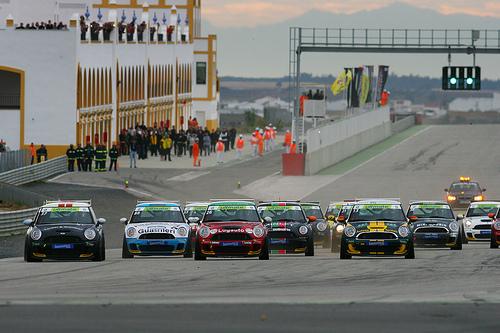 MINI Challengue 2011 Circuito Monteblanco, última prueba de este ciclo de tres temporadas